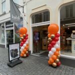 Ballonnenpilaren rood oranje koper wit