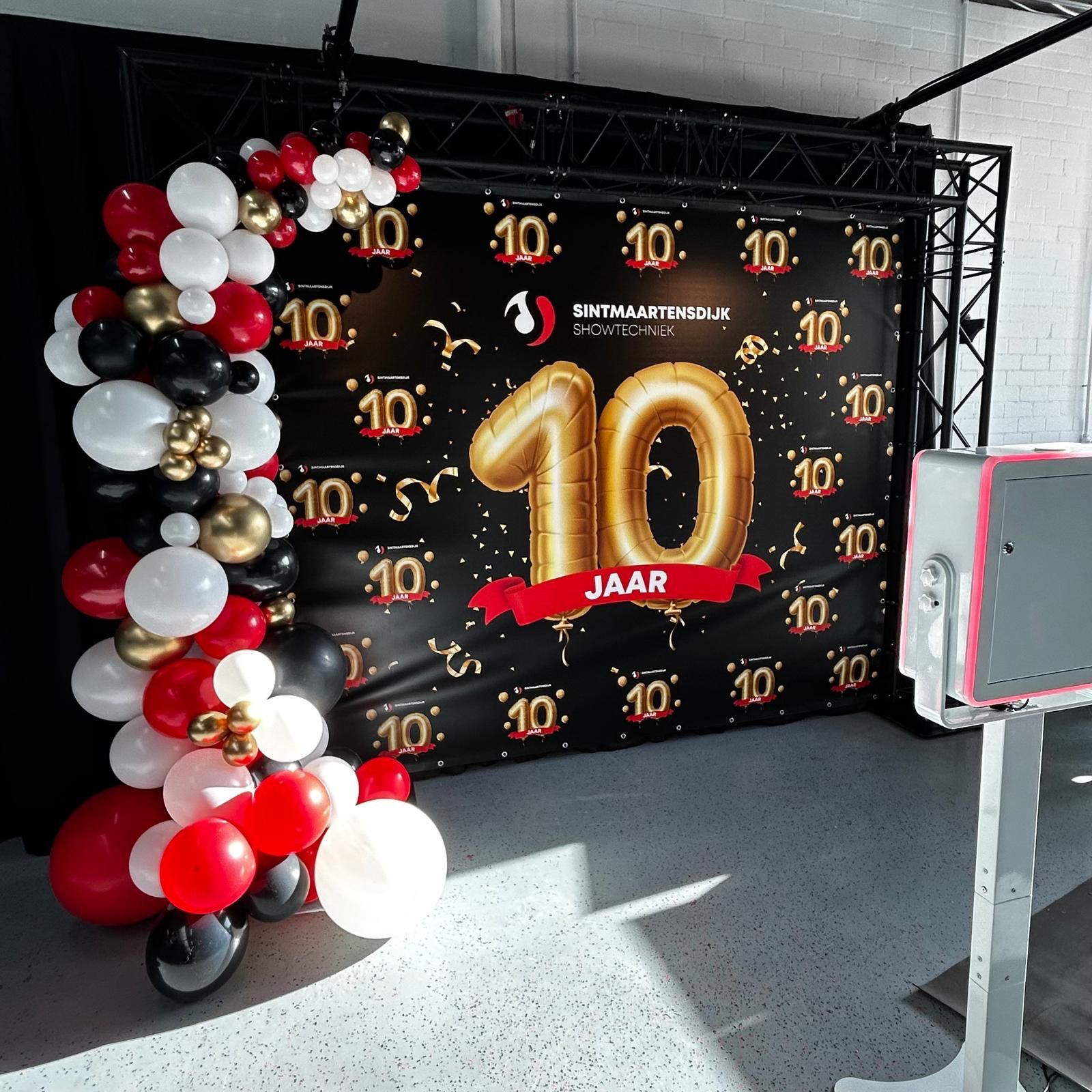 Ballonnenpilaar organische met eigen achterwand